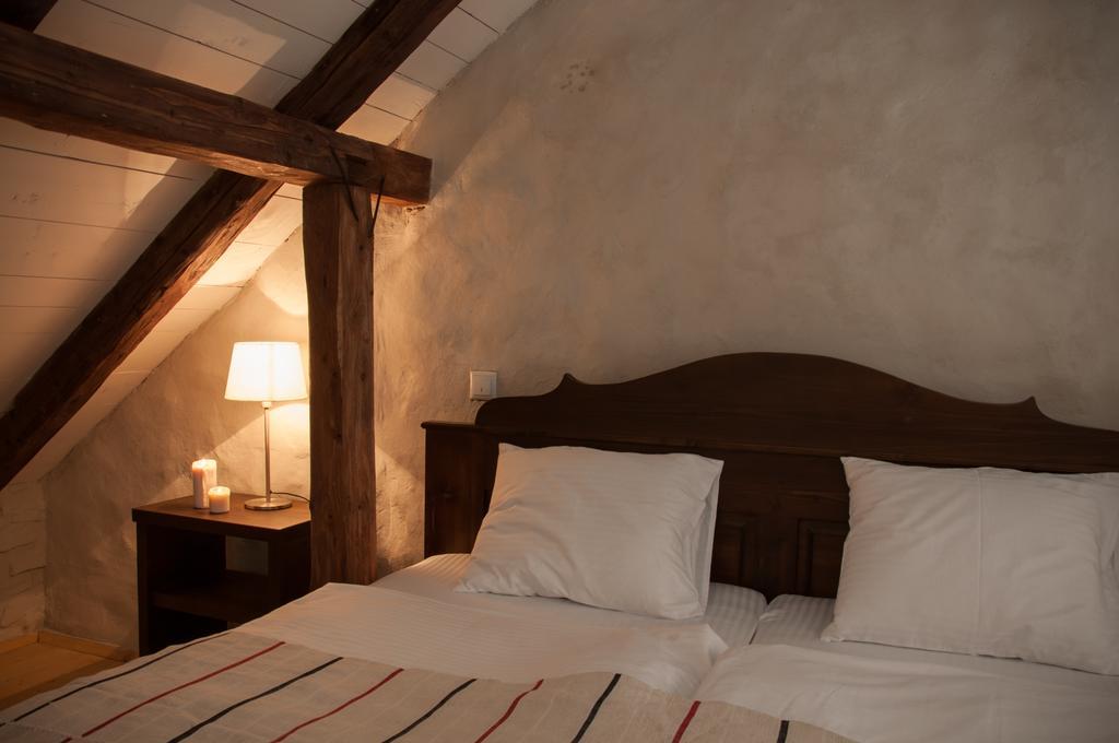 Transylvania Guesthouses Cincsor Phòng bức ảnh